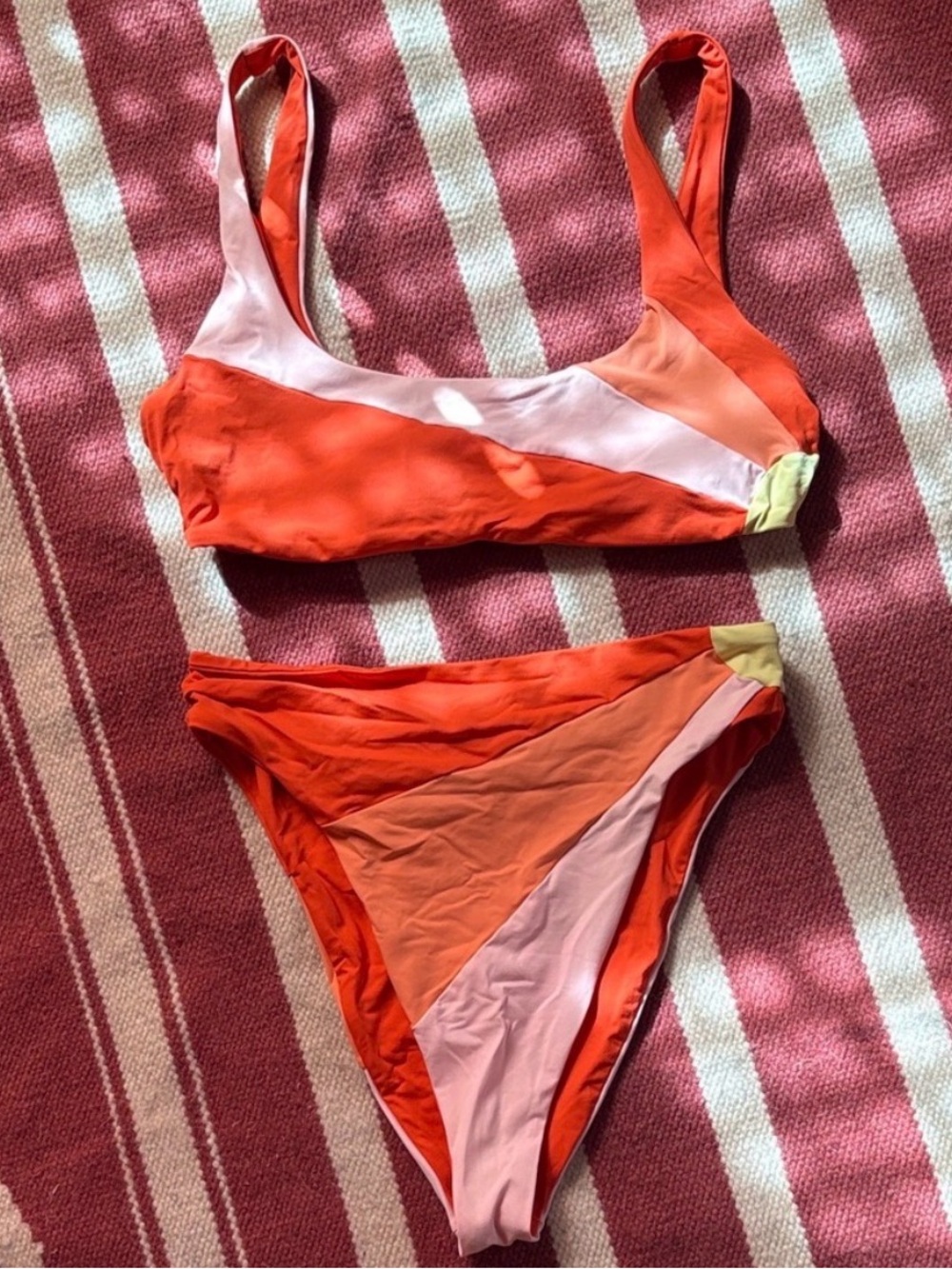 l*space two piece sunburst size large bikini set